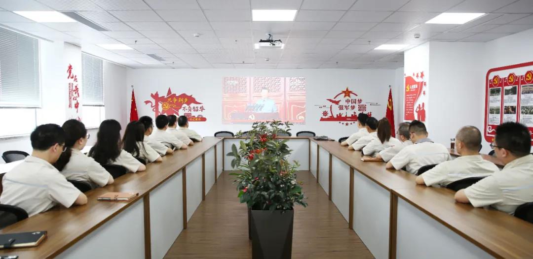 永遠(yuǎn)跟黨走 奮進(jìn)新征程 慶祝建黨100周年-2.jpg